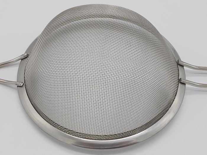 Сито дуршлаг кухонное круглое нержавейка с широкой окантовкой D 16 cm L 33 cm 13554 фото