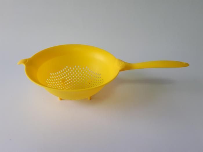 Друшляк пластиковий круглий Сито пластмасове з довгою ручкою D 19,5 cm L 36 cm 19220 фото
