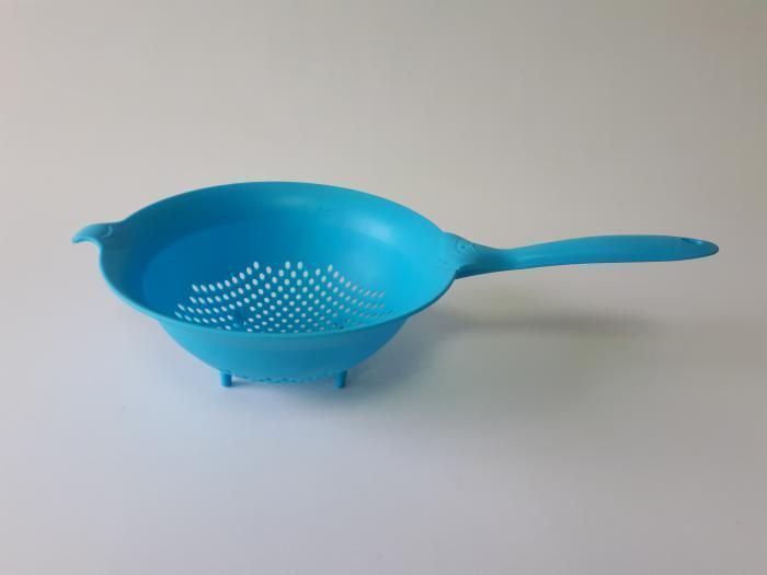 Друшляк пластиковий круглий Сито пластмасове з довгою ручкою D 19,5 cm L 36 cm 19220 фото