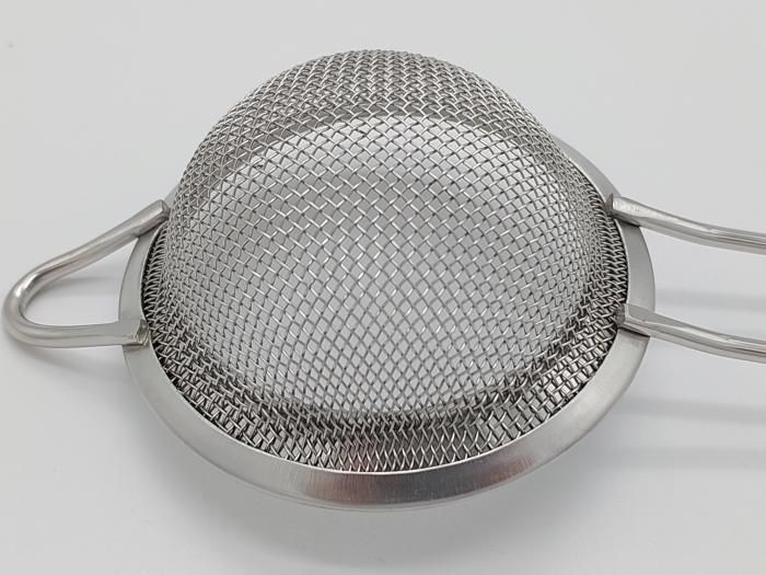 Сито дуршлаг маленькое кухонное круглое нержавейка с широкой окантовкой D 7 cm L 21 cm 18415 фото
