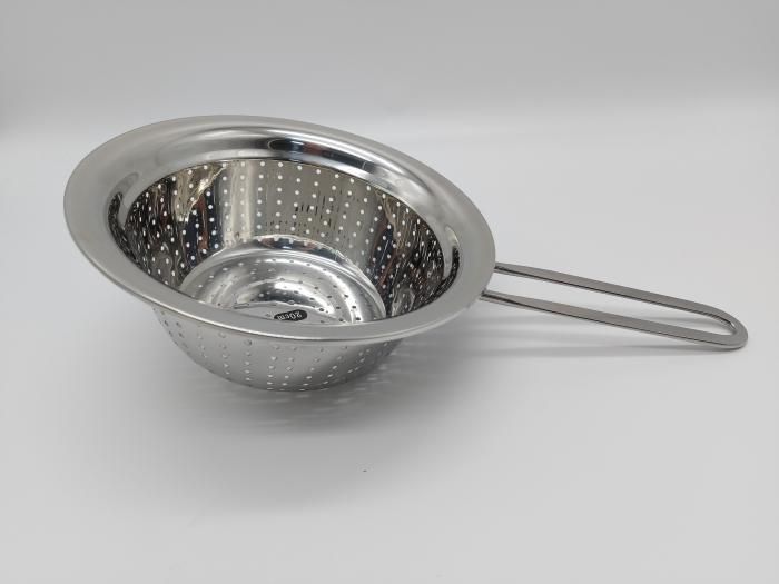 Дуршлаг из нержавеющей стали сито нержавейка с ручкой L 34,5 cm d1-20 cm d2-17 cm h 7,5 cm 19859 фото