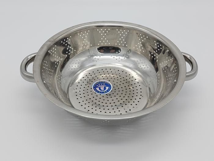 Дуршлаг из нержавеющей стали Сито нержавейка с двумя ручками D 28 cm H 8,5 cm 20223 фото