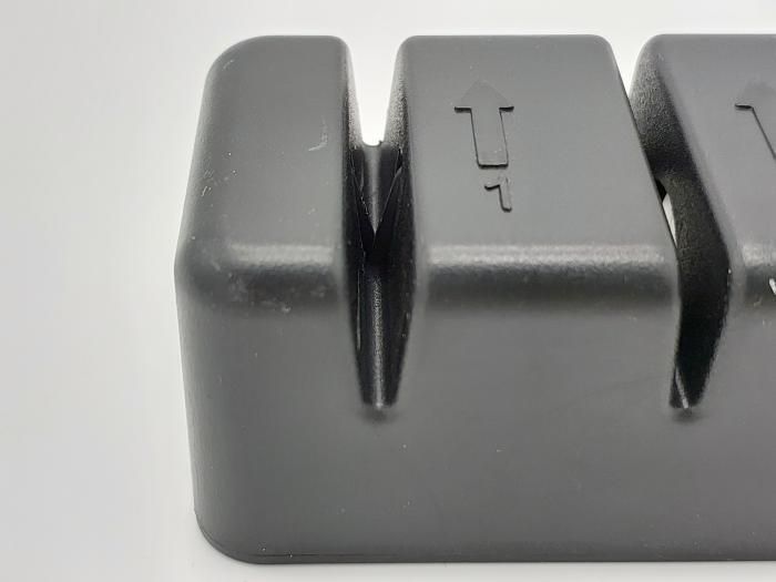 Точилка для кухонних ножів ручна механічна пластикова Ножеточка L 18 cm 18267 фото